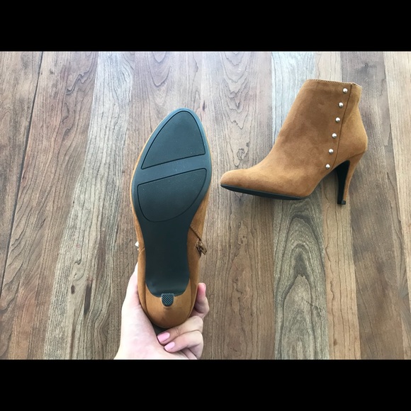 Booties - Picture 3 of 4